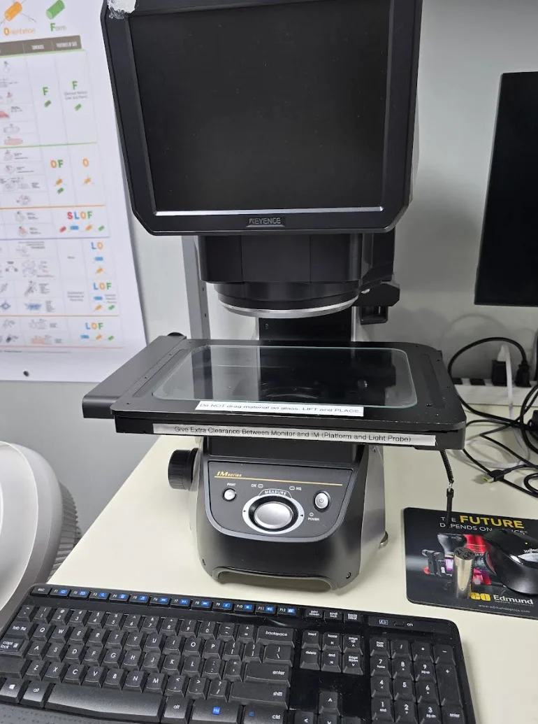 Keyence IM-7000 Instant Measurement System