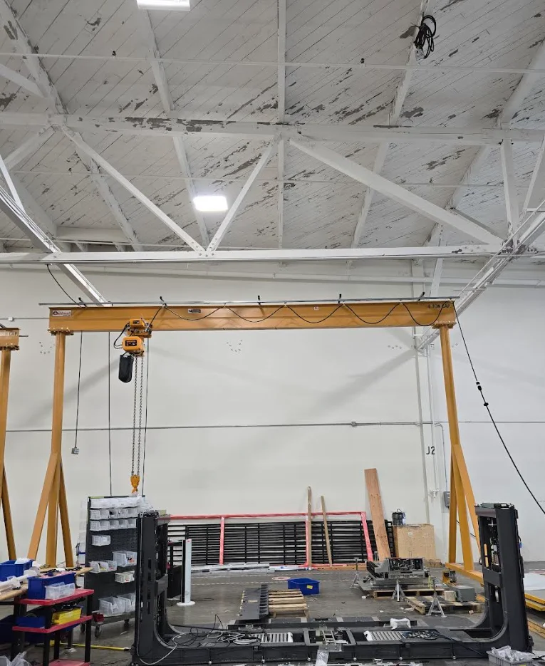 Steel Gantry Crane with Electric Hoist